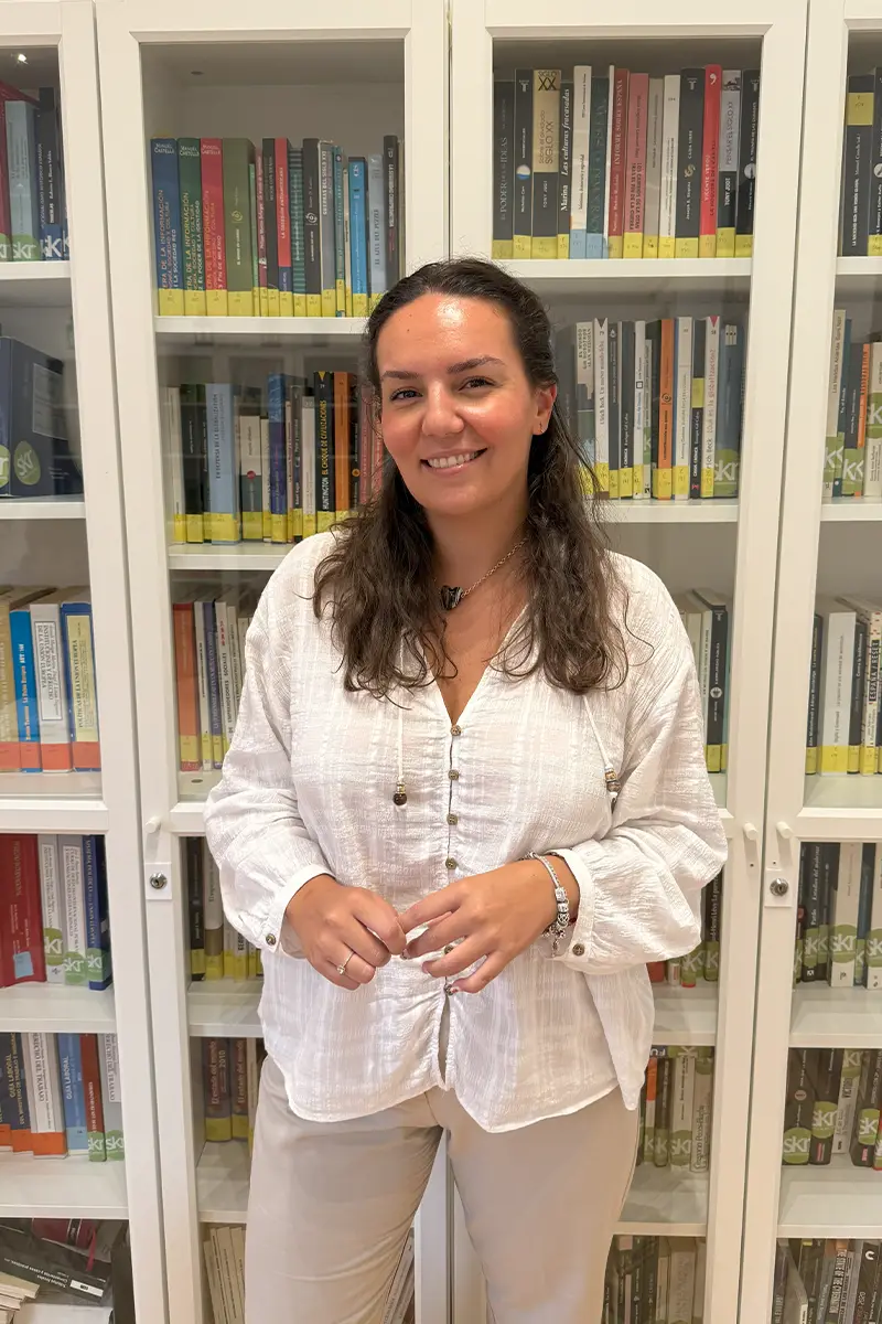 Preparación móvil para el Cuerpo Superior de Administradores de Canarias en la academia de oposiciones SKR.