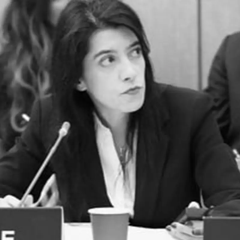 Beatriz Moral, formadora experta de la academia de oposiciones SKR.