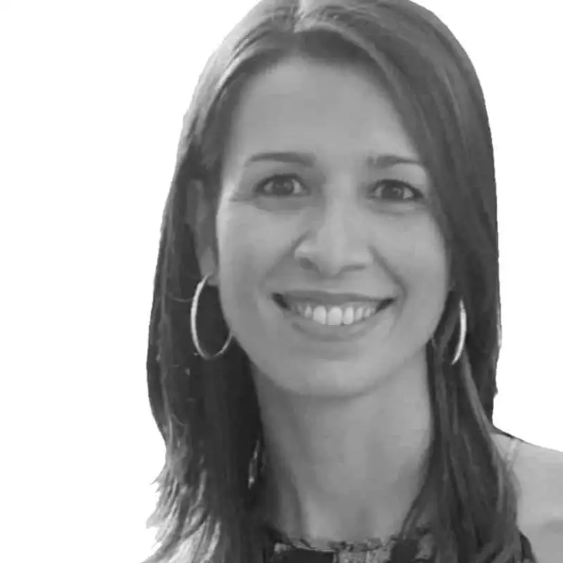 Isabel Gabella, preparadora de la academia de oposiciones SKR.