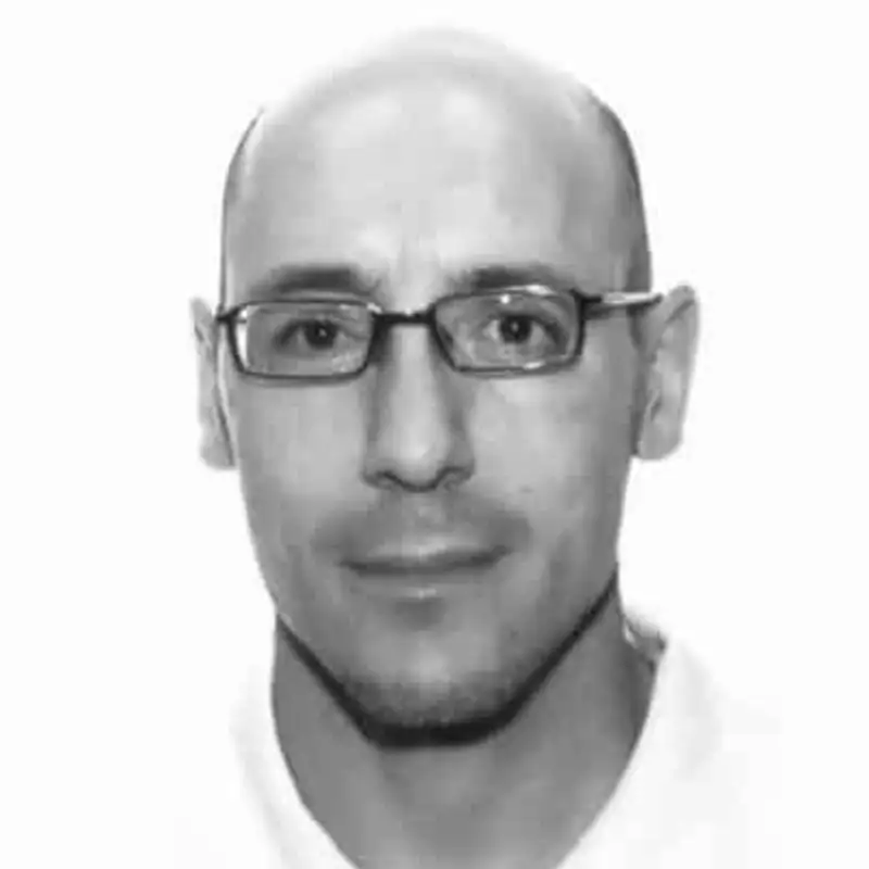 José Domingo, especialista en formaciones de la academia de oposiciones SKR.