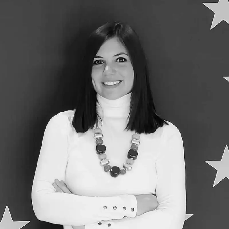 Marina Serradilla, preparadora de la academia de oposiciones SKR.