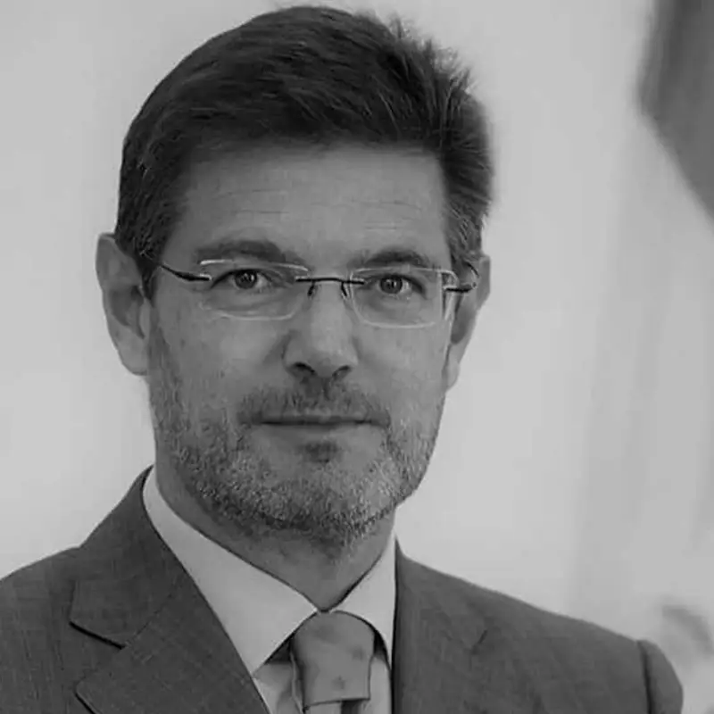 Rafael Catalá, formador de la academia de oposiciones SKR.